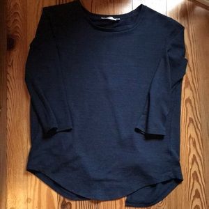 3/4 sleeve shirt